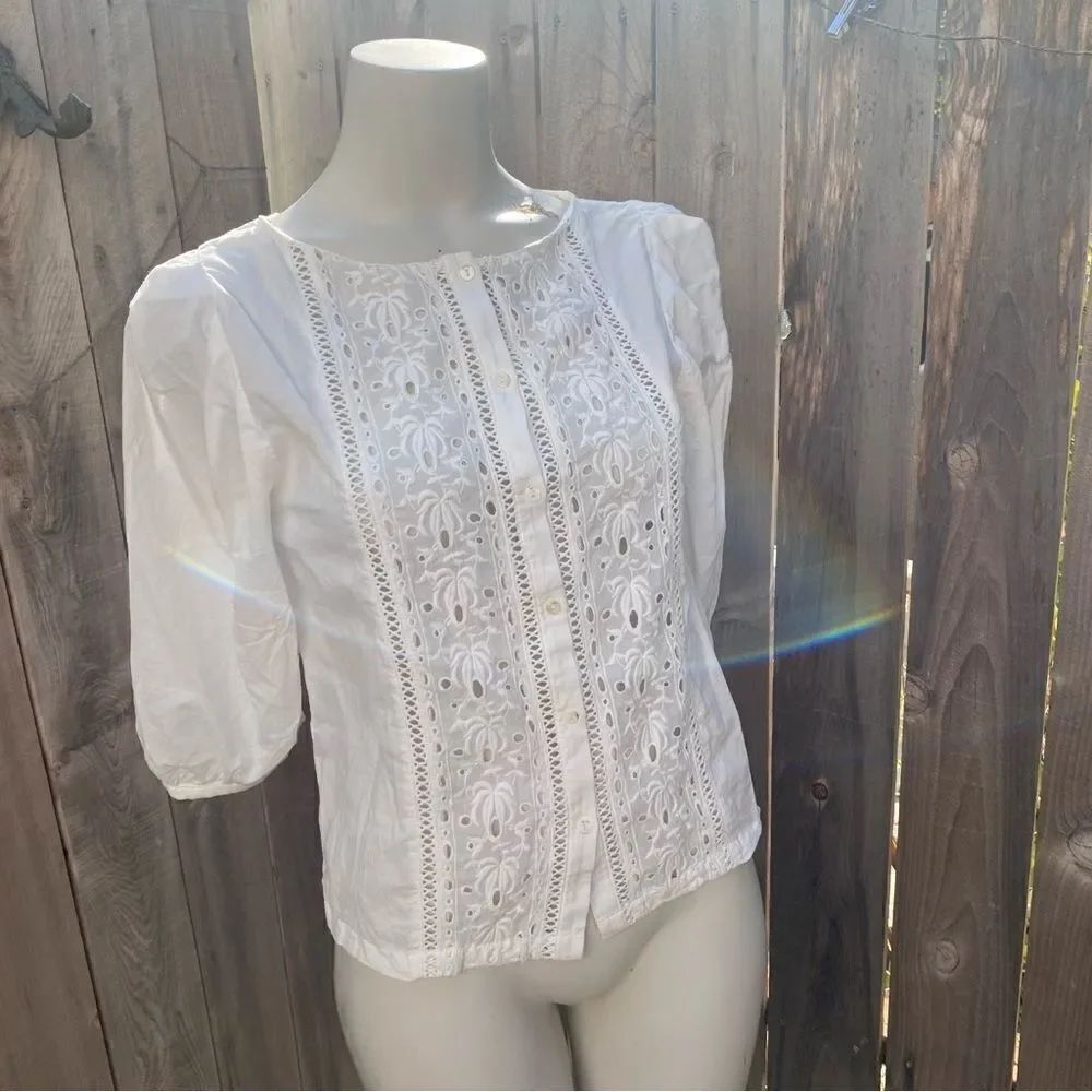 Simple retro white blouse